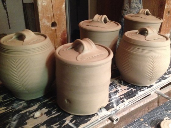 Bill van Gilder 5 covered pots