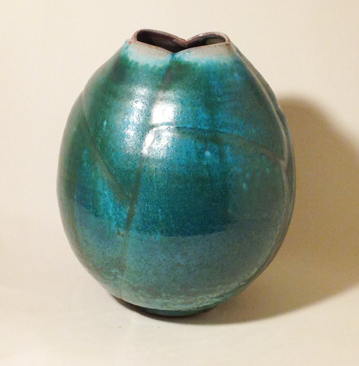 David Voorhees bulbous green patterned stoneware vase